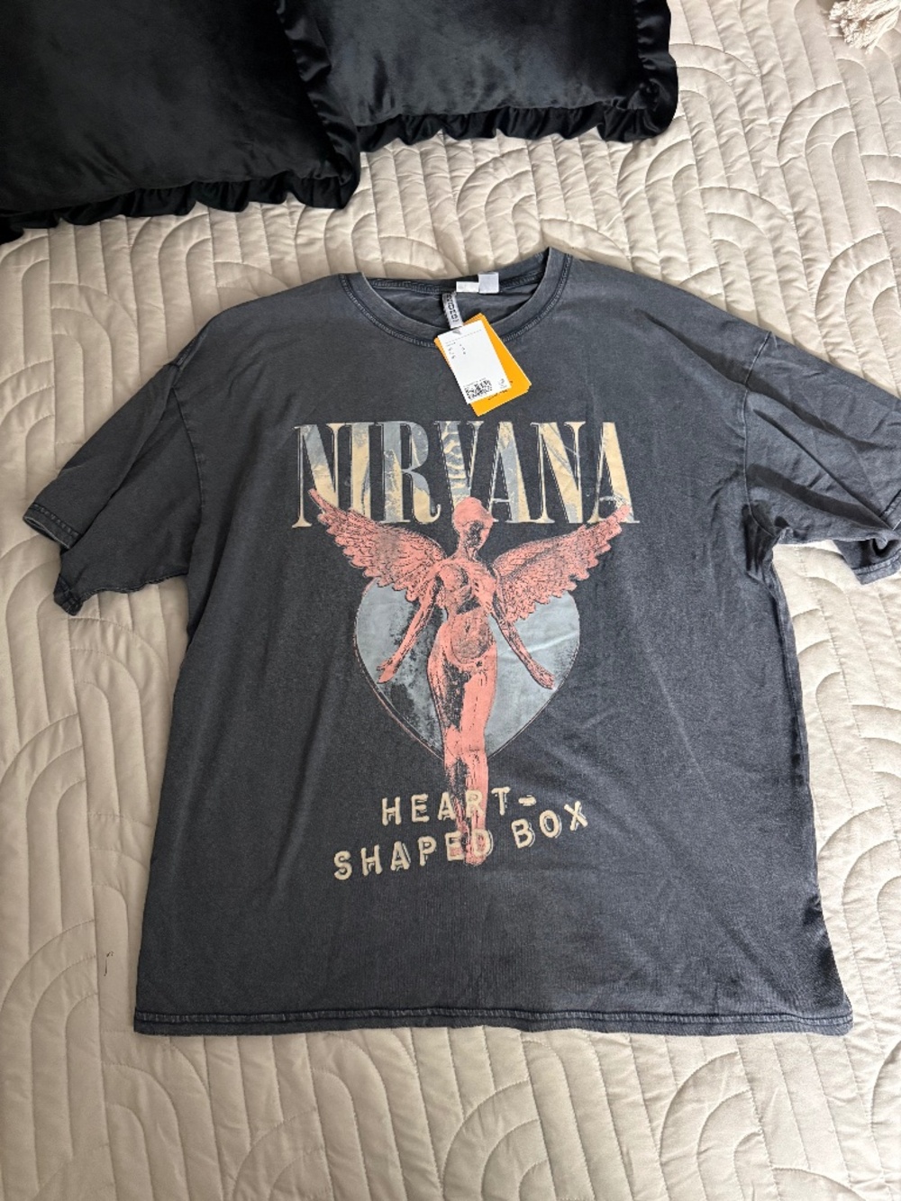 Nwt Nirvana tee